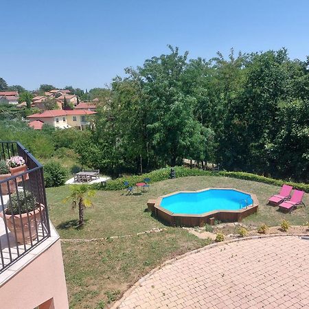 Comme Dans Un Ecrin - T2 De 50 M² Avec Jardin, Terrasse Et Piscine Apartment Vernaison Bagian luar foto