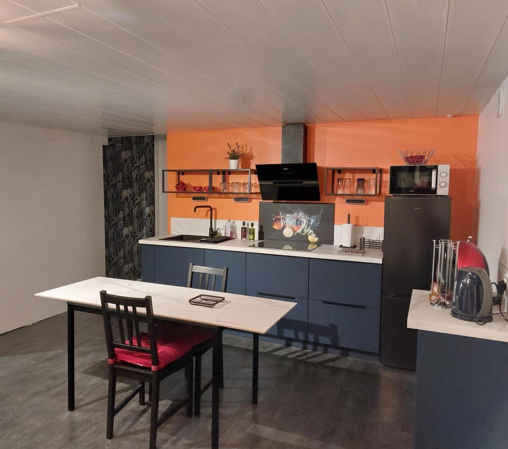 Comme Dans Un Ecrin - T2 De 50 M² Avec Jardin, Terrasse Et Piscine Apartment Vernaison Bagian luar foto